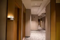 Shanhai Hotel (Wuchang Institute of Technology) - Pysäköinti