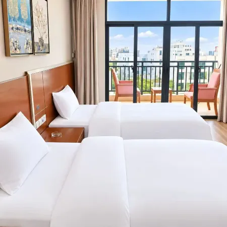 Ledong Jiusuo Shenghua Hotel