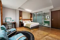 Weixin Sicily Hotel - parking