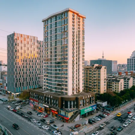 Qingmu Select Hotel (Yuejianglou Scenic Area, Rehe Road, Nanjing) Отели рядом с достопримечательностью «Йиджианг Тауер»