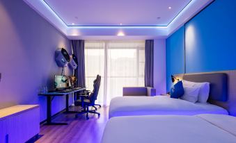PK e-sports hotel (Xiamen International Convention and Exhibition Center)