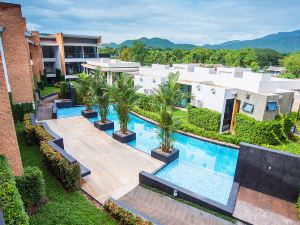 B2 Mae Hong Son Premier Resort / บีทู แม่ฮ่องสอน พรีเมียร์ รีสอร์ท