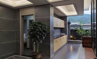 Yaxinyuan Hot Spring Hotel