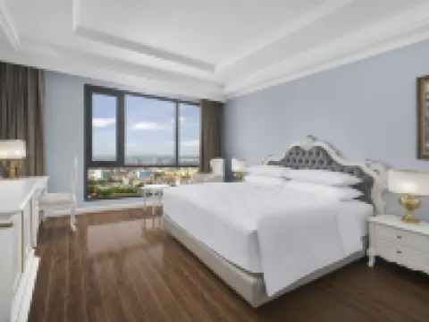 Four Points By Sheraton Lang Son Hotels in Lang Son