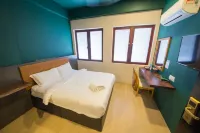 Room V Jalan Sultanah by SECOM Отели в г. Minyak Beku