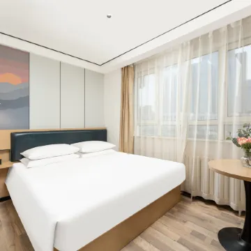 Ruyi Business Hotel