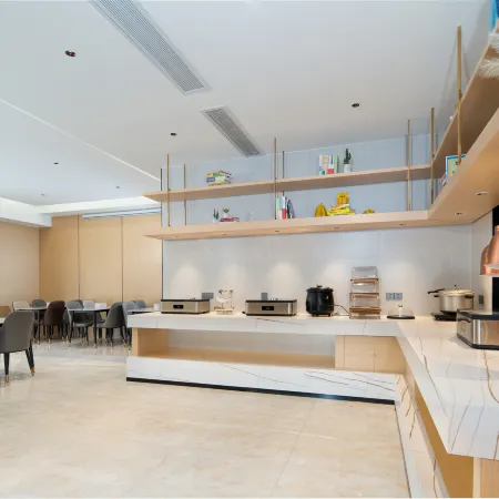 HIYA LIGHT Hotel (Fu'an Ruijing Branch)