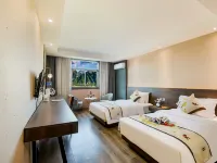 Gomo Hotel(Mount Huashan Scenic Area Visitor Center Store) Hotels in Huayin