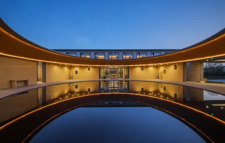 Shundi SHY Hotel Resort Anji, Zhejiang Отели рядом с достопримечательностью «Lingfeng Mountain Sceneic Area»