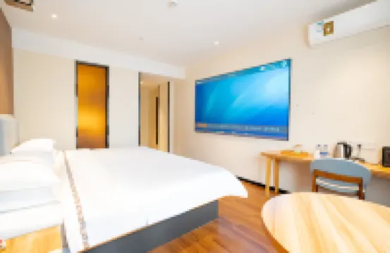 Borrman Hotel (Yulin High-Speed Railway Station Nanxing Square)