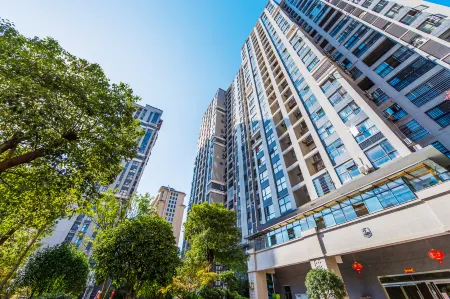 Zero pressure luxury dream apartment hotel