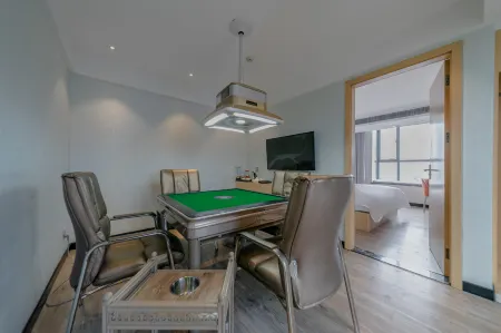 Borrman Hotel (Puning People's Park)