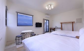 2. SEAVIEW ..