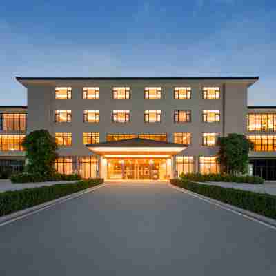 Wuhua Thermal Mine Hot Spring Resort Hotel Exterior