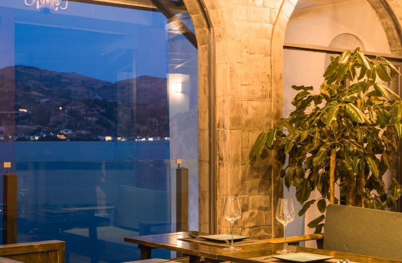 On the side of clear water, sunrise on the sea, waterfront and sea view vacation accommodation photo 3