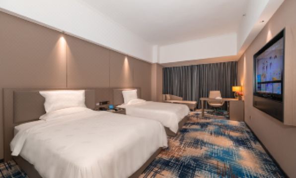 Jiangmen Tianyue Hotel (Xinhui Century Commercial Street Gangzhou Plaza)