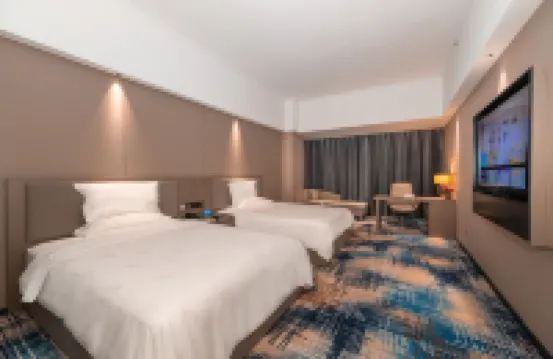 江門天悦酒店（新會世紀商業街岡州廣場店）