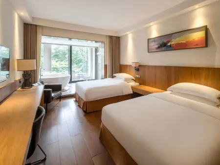 Dream Lohas of Mogan Mountain  Sunrise Hotel
