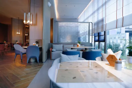 Hanchuan Baiyun International Hotel Отели в г. Ханьчуань