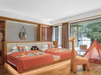 Bipenggou Yunman Redwood Hot Spring Hotel - Balkon