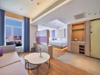 Lavande Hotel (Huolin Gol City Center) Hotel di Holingol