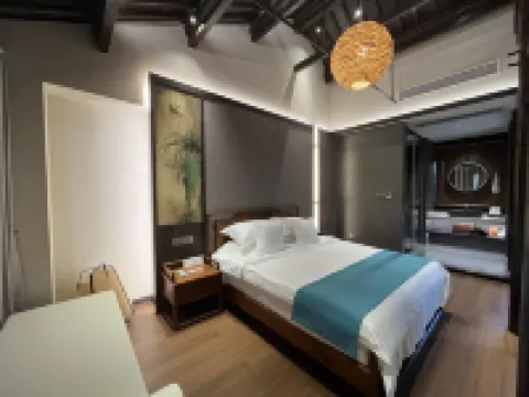 Yushijin Homestay Hotels near JiaYeTang Library