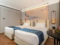 The Tianjin Eye JIANGUO PALACE Hotel Hotels in Tianjin