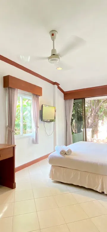 ดีลักซ์การ์เดนเทอเรส (เตียงคู่)