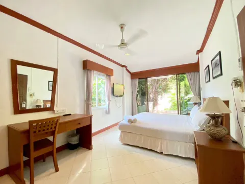 ดีลักซ์การ์เดนเทอเรส (เตียงคู่)