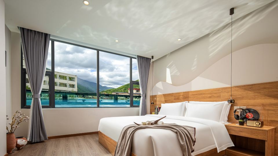 Mushan Tingxue · Wenquan Homestay (Kangding)