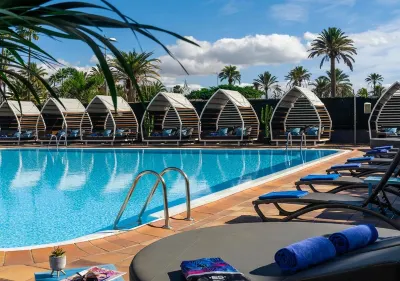 AxelBeach Maspalomas - Apartments and Lounge Club - Adults Only Hotels near Atelier Cocktail bar