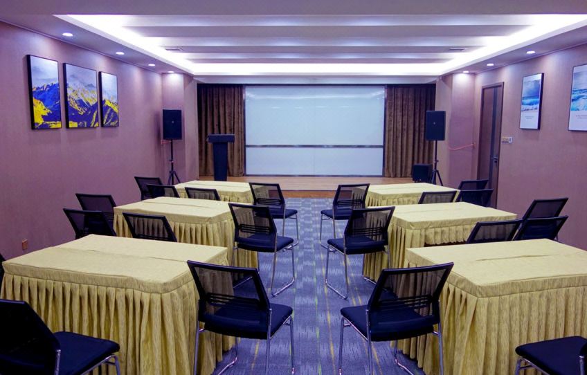 1. 이커 이자 호텔..