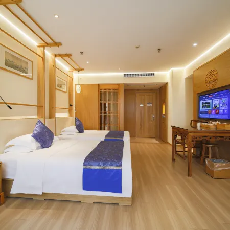 Huaqiao Hotel Hotels in Leping