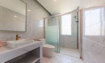 Kuanyi Hotel (Zhanjiang Fisherman's Wharf)