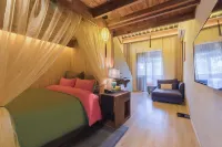 Yueshang Zen Space Homestay (Tongli Ancient Town Branch) Hotels in Inside Tongli Ancient Town