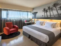 Barceló Málaga Hotels near Malaga Cathedral