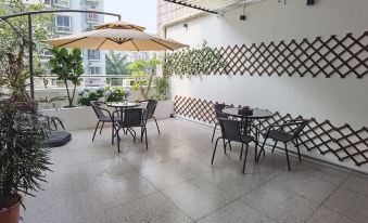 3721 Apartment (Xiamen Mingfa Plaza Lianqi Subway Station)