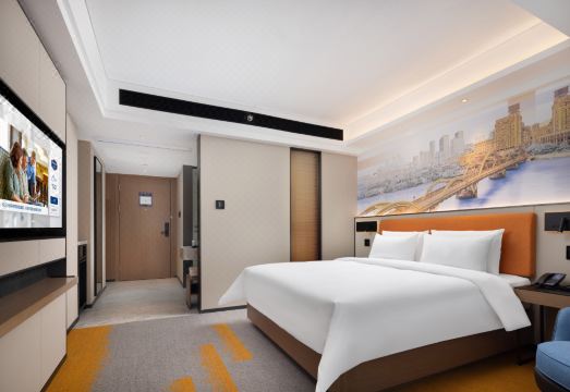 5. 햄튼 바이 힐튼..