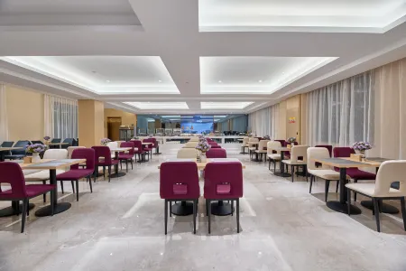 Lavande Hotel Yan‘an Railway Station Отели в г. Яньань