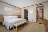 Wanda Yue Hotel · Qixia Wuyi (Wudangshan Scenic Area Entrance) Hotels in Shiyan