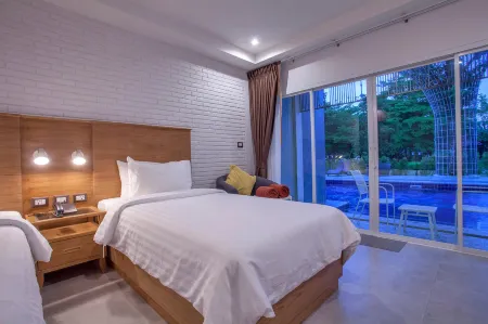 Amarin Resort Chiang Rai Отели рядом с достопримечательностью «Ramkhamhaeng University Chiang Rai Campus in Honour of Honour of His Majesty the King»