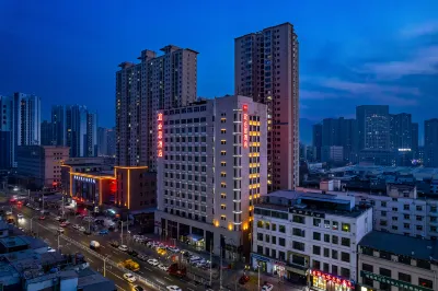 Ibis Hotel (Lanzhou Yantan Hi-tech Zone) Hotels in Lanzhou