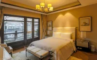 Ander Lake Hentique Hotel - Balkoner