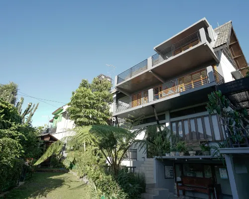 Sekar Gambir Homestay Hotels in Batu