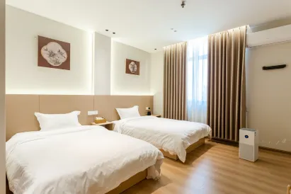 Changming Ancient City Apartment