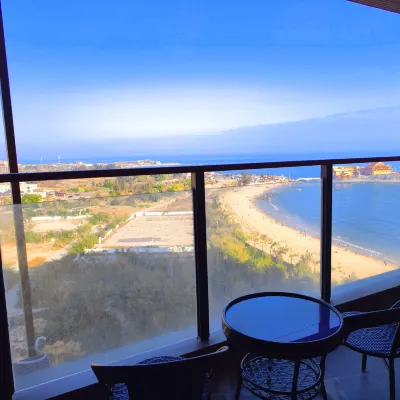 Blue Sea Time Homestay (Shishi Gold Coast Luogjia Temple) Hotels near Luojia Temple