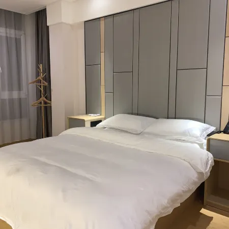 Huaxuan Hotel (Xiangshui Chenjiagang Branch)
