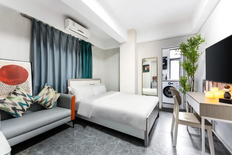 VanYue International Hotel Apartments (Minzhi Metro Station, Shenzhen North Railway Station)