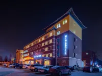 AT MLILY HOTEL Hotels near Fengbo Station