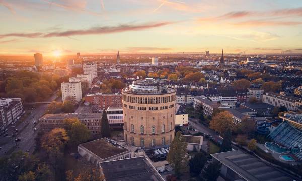 Wasserturm Hotel Cologne, Curio Collection by Hilton